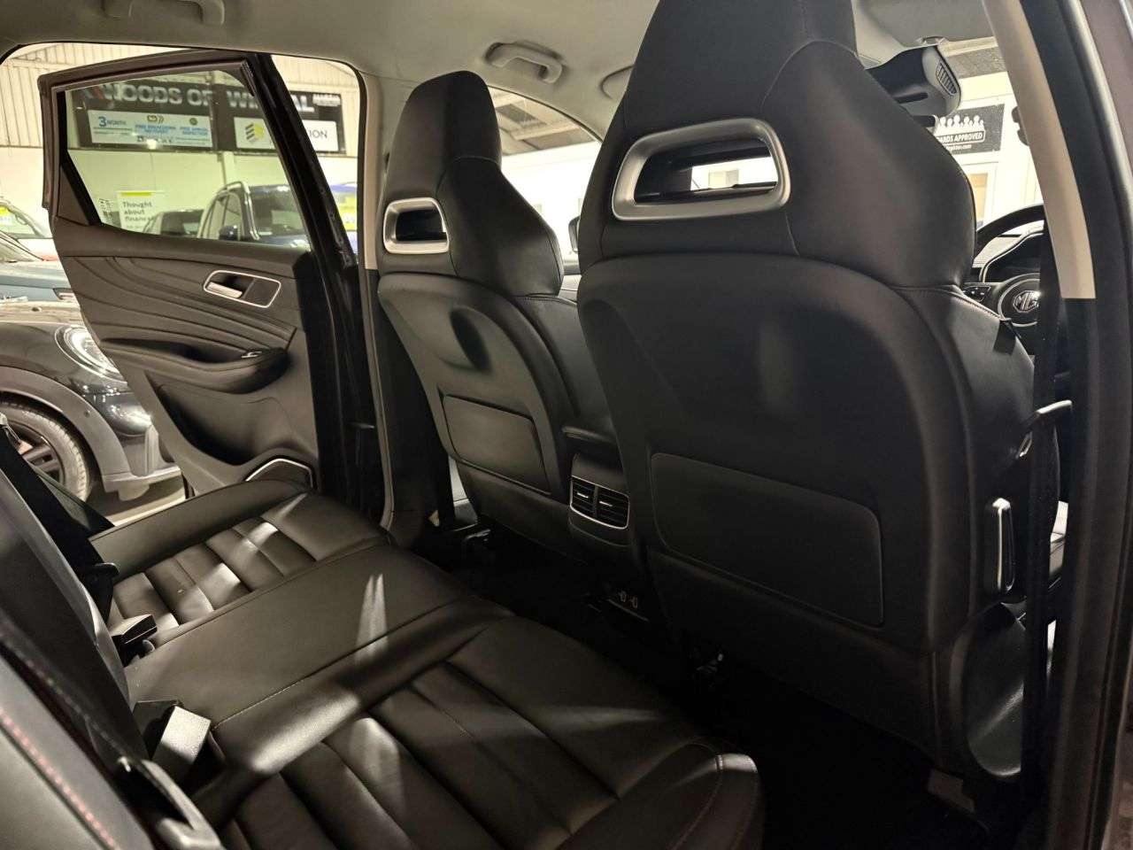 2024 MG MG HS 2024 MG MG HS