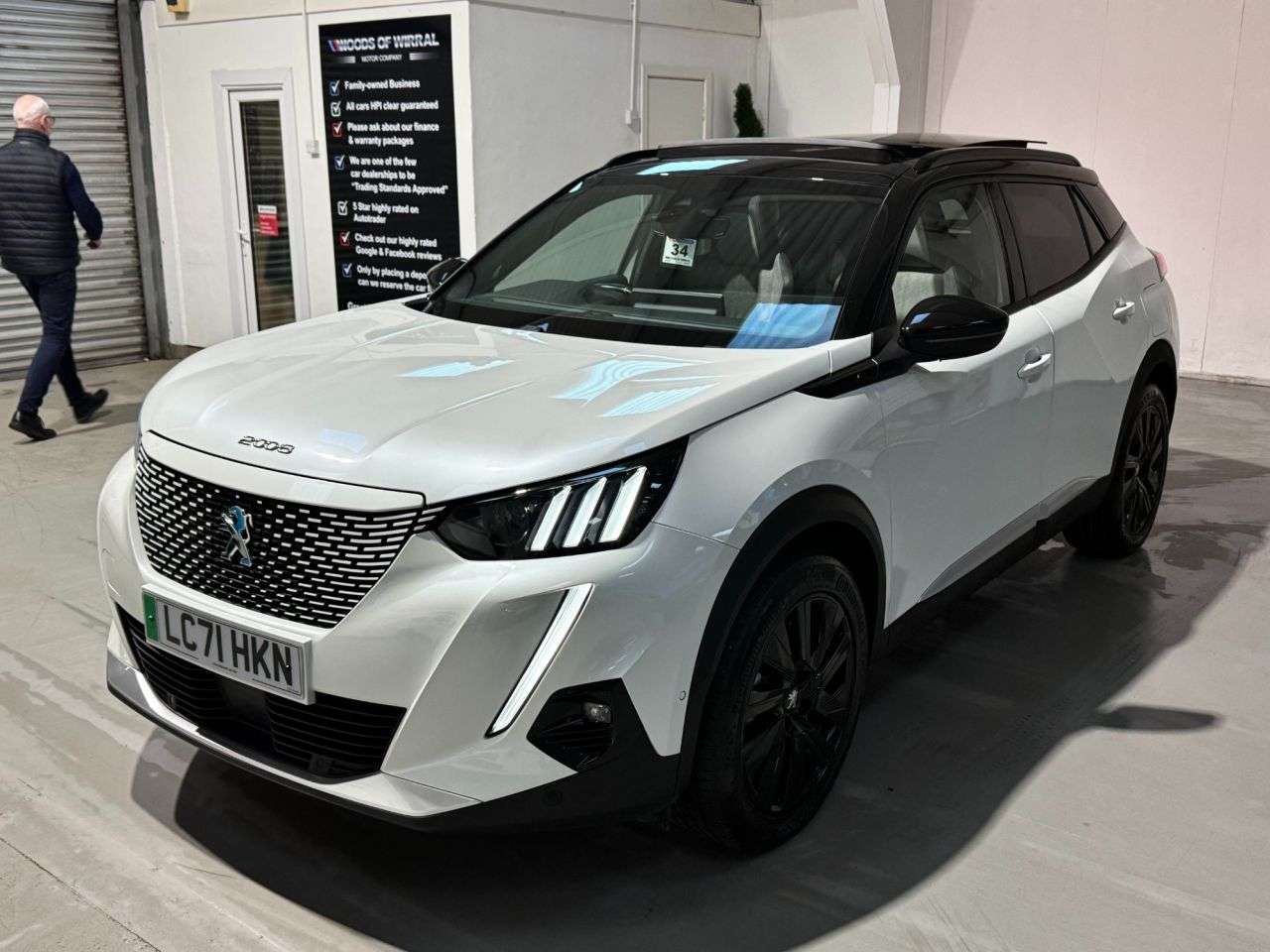 2021 PEUGEOT E-2008 2021 PEUGEOT E-2008