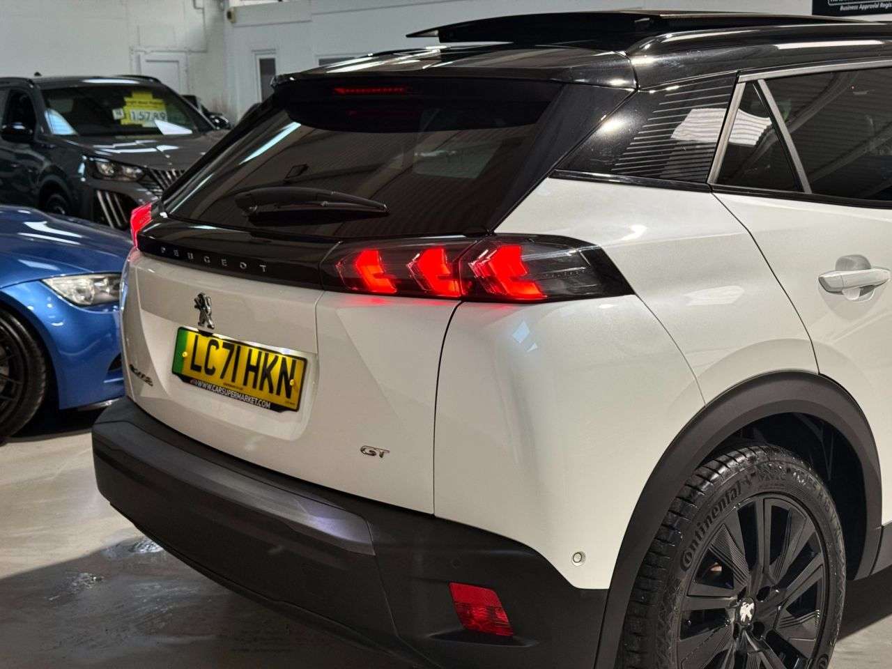 2021 PEUGEOT E-2008 2021 PEUGEOT E-2008