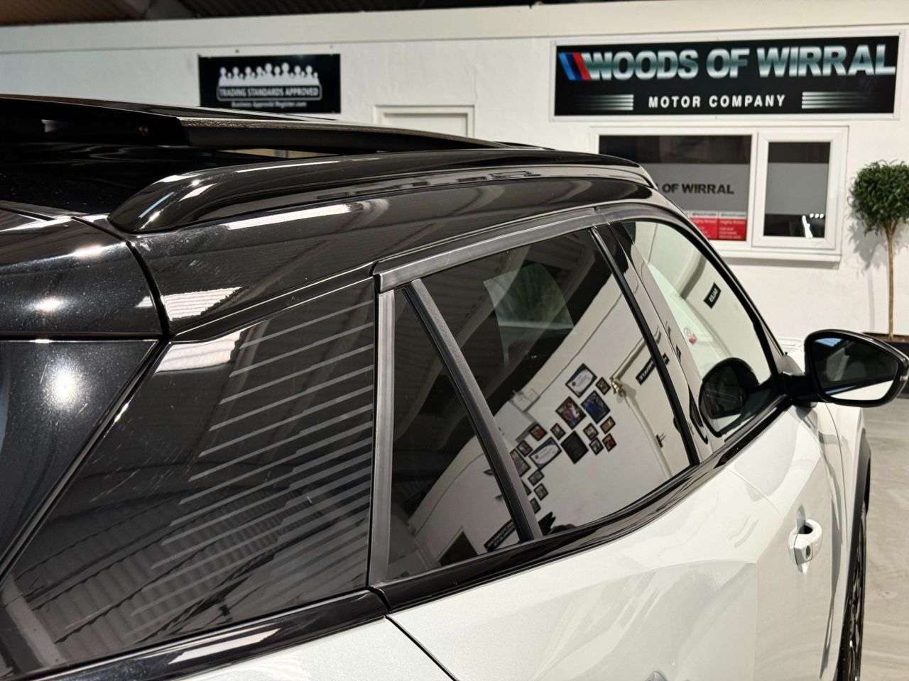 2021 PEUGEOT E-2008 2021 PEUGEOT E-2008