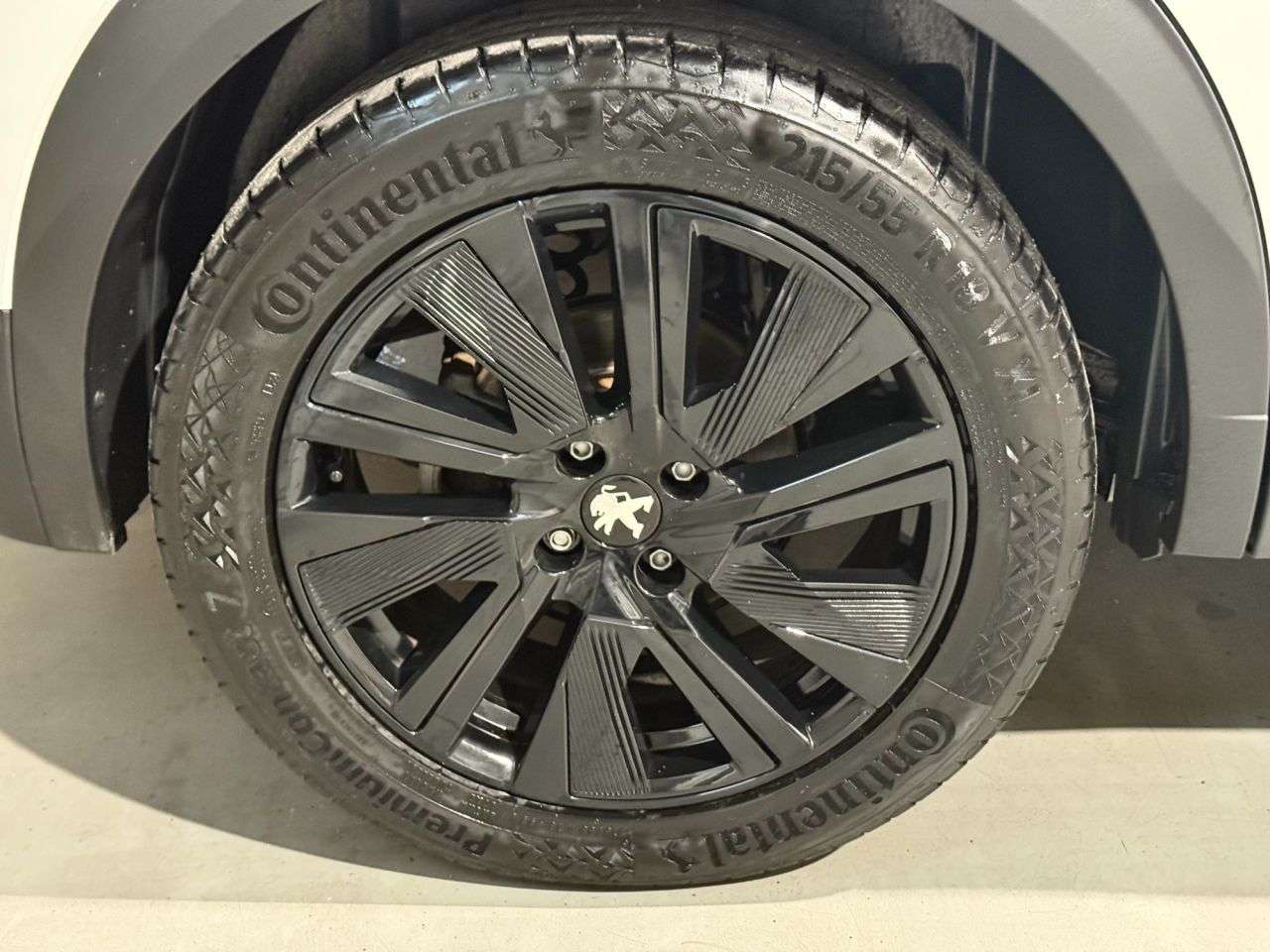 2021 PEUGEOT E-2008 2021 PEUGEOT E-2008