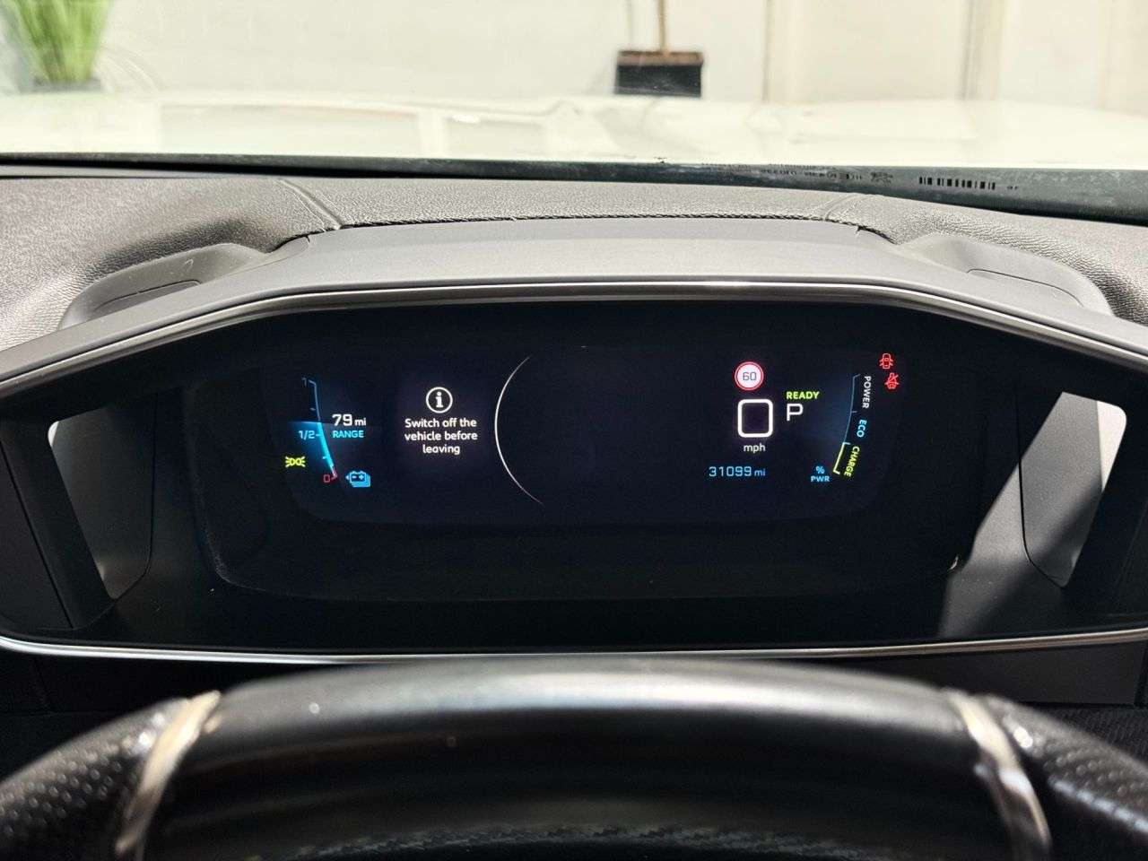 2021 PEUGEOT E-2008 2021 PEUGEOT E-2008