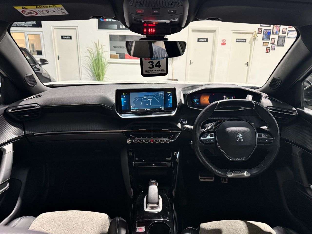 2021 PEUGEOT E-2008 2021 PEUGEOT E-2008