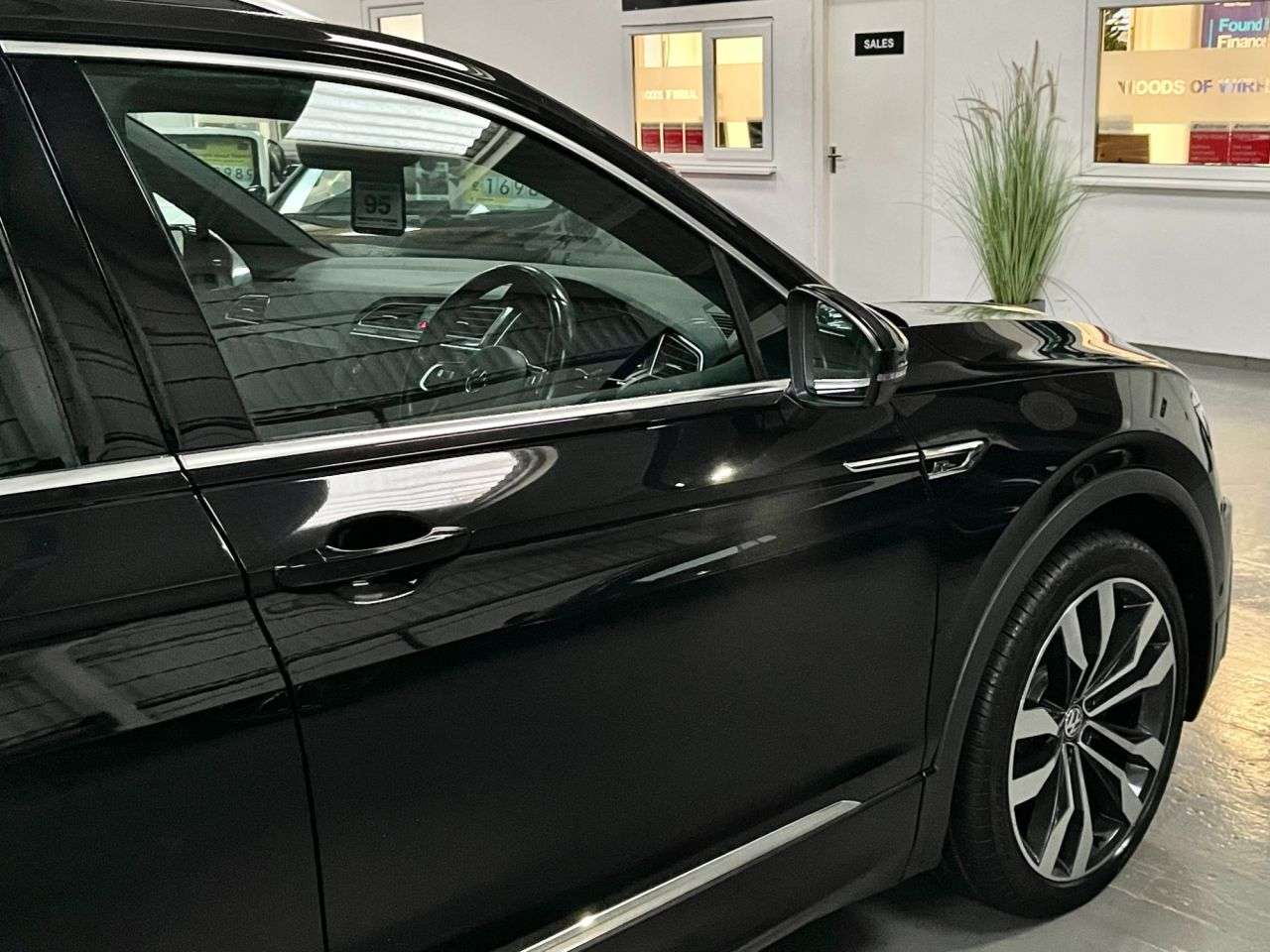 2020 VOLKSWAGEN TIGUAN 2020 VOLKSWAGEN TIGUAN