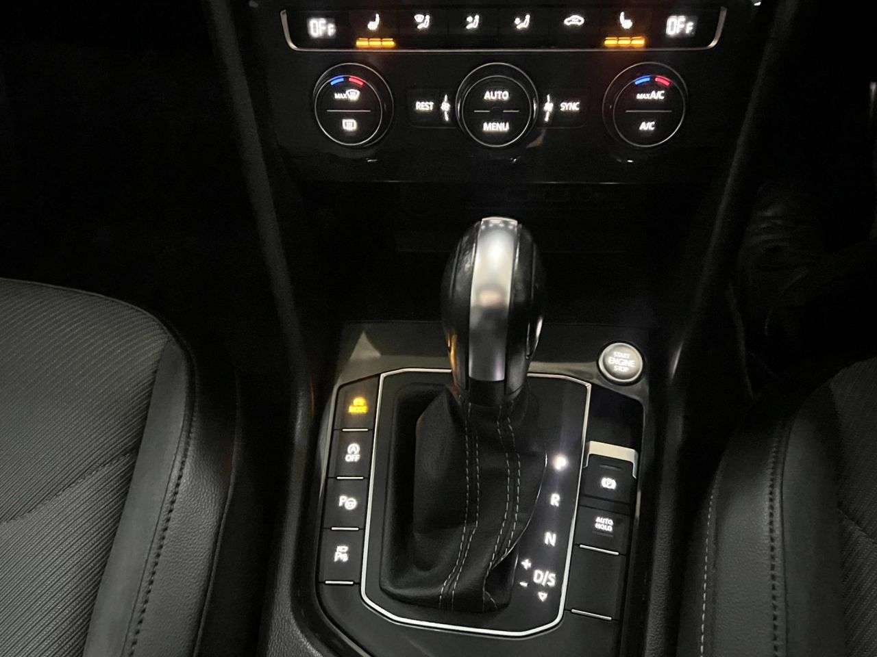 2020 VOLKSWAGEN TIGUAN 2020 VOLKSWAGEN TIGUAN