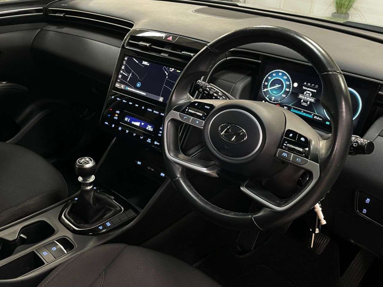 A 2023 HYUNDAI TUCSON 1.6 T-GDi SE Connect SUV 5dr Petrol Manual Euro 6 (s/s) (150 ps) A 2023 HYUNDAI TUCSON 1.6 T-GDi SE Connect SUV 5dr Petrol Manual Euro 6 (s/s) (150 ps)