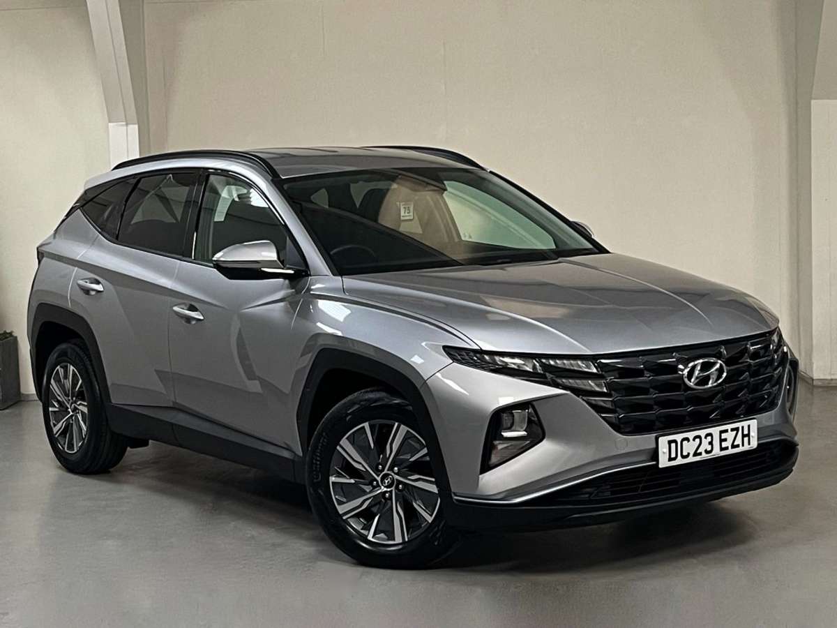 Check out this Hyundai Tucson 2023 Petrol Manual