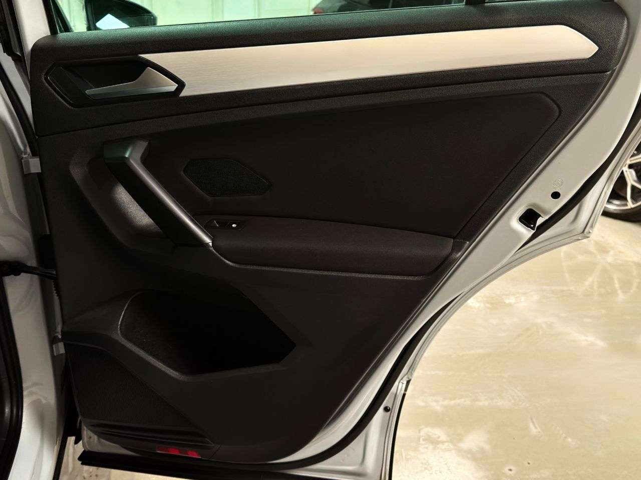 2018 VOLKSWAGEN TIGUAN 2018 VOLKSWAGEN TIGUAN