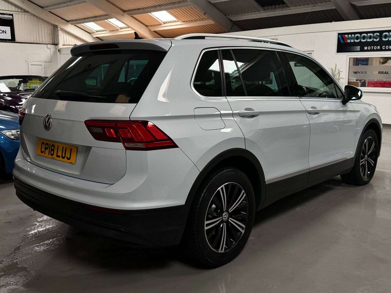 2018 VOLKSWAGEN TIGUAN 2018 VOLKSWAGEN TIGUAN