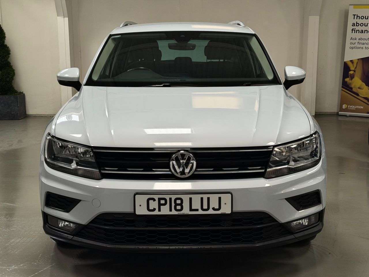 2018 VOLKSWAGEN TIGUAN 2018 VOLKSWAGEN TIGUAN