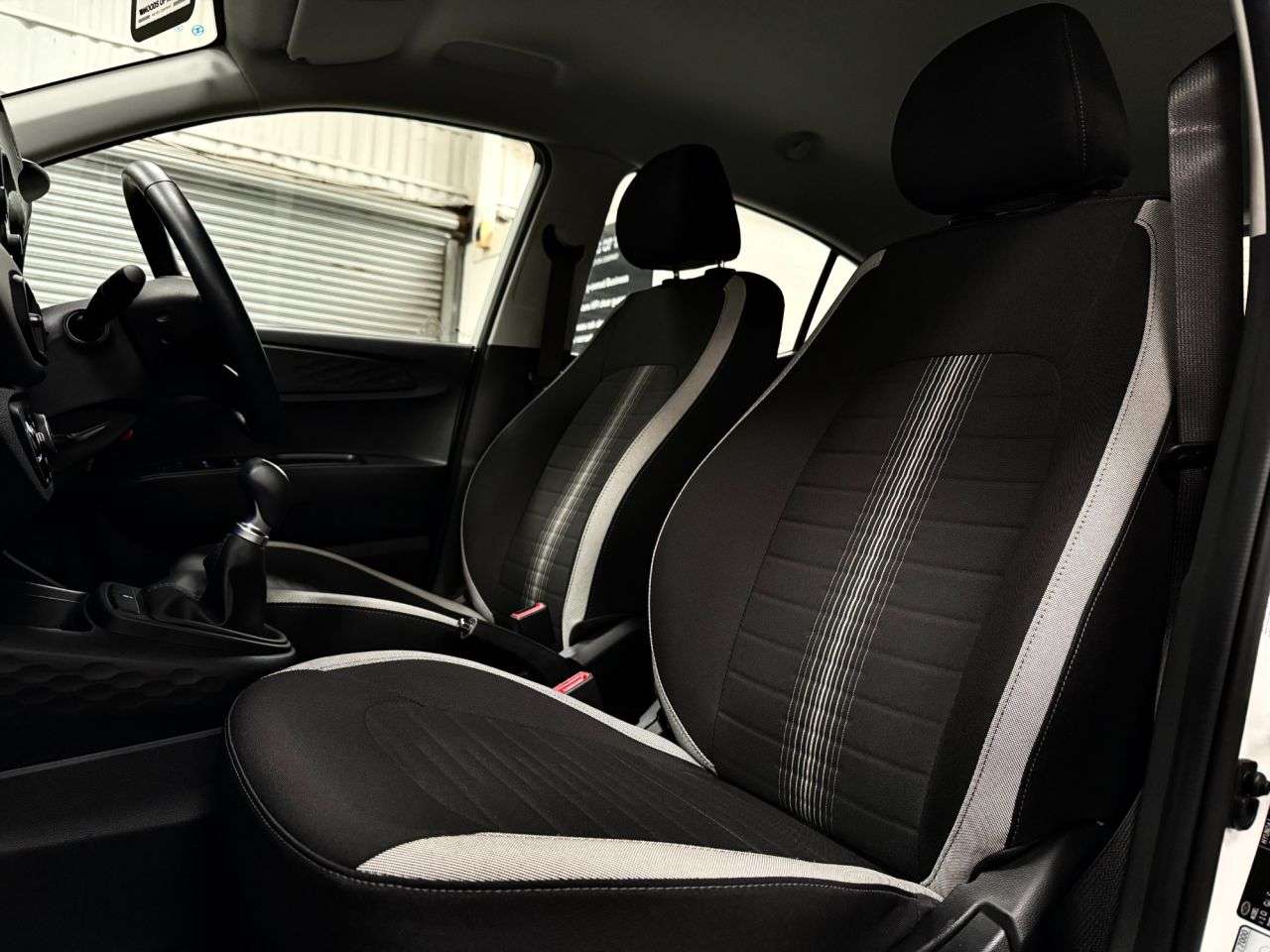 2022 HYUNDAI I10 2022 HYUNDAI I10