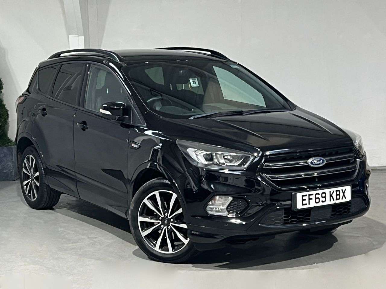A 2019 FORD KUGA 1.5T EcoBoost GPF ST-Line SUV 5dr Petrol Manual Euro 6 (s/s) (150 ps) A 2019 FORD KUGA 1.5T EcoBoost GPF ST-Line SUV 5dr Petrol Manual Euro 6 (s/s) (150 ps)