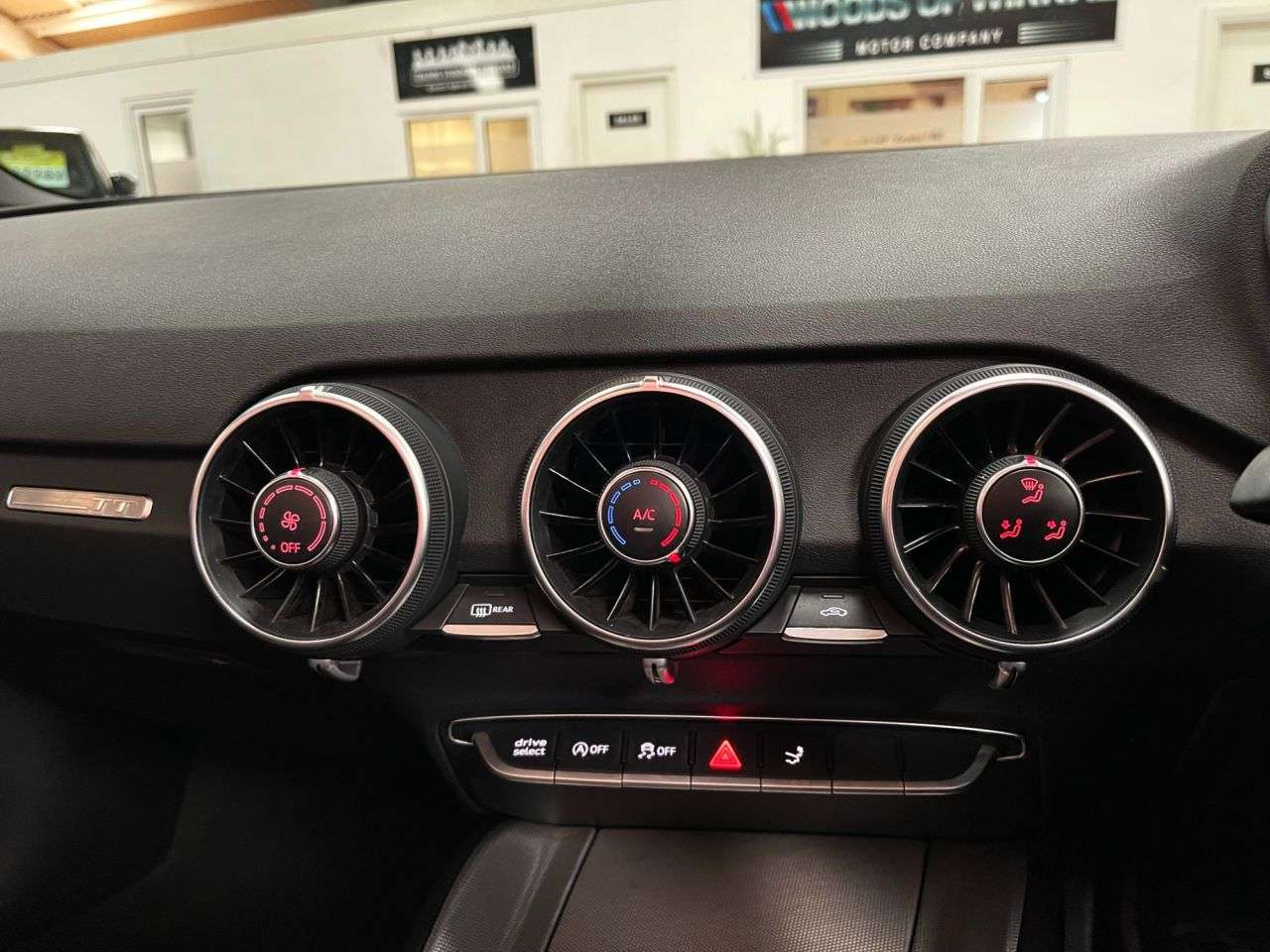 2018 AUDI TT 2018 AUDI TT