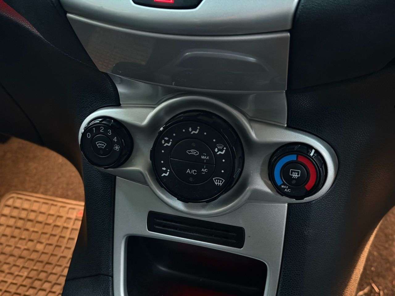 2012 FORD FIESTA 2012 FORD FIESTA