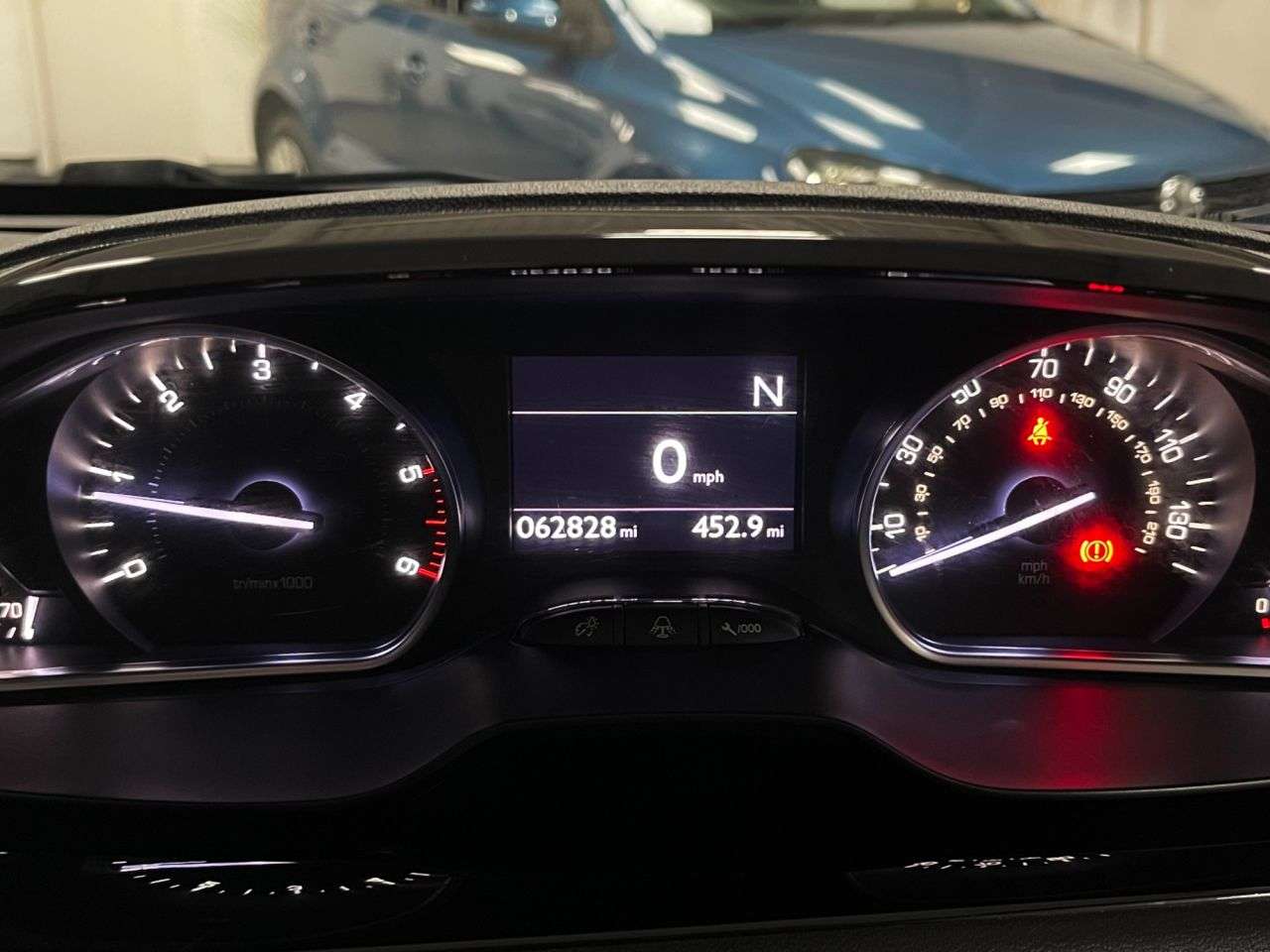 2012 PEUGEOT 208 2012 PEUGEOT 208