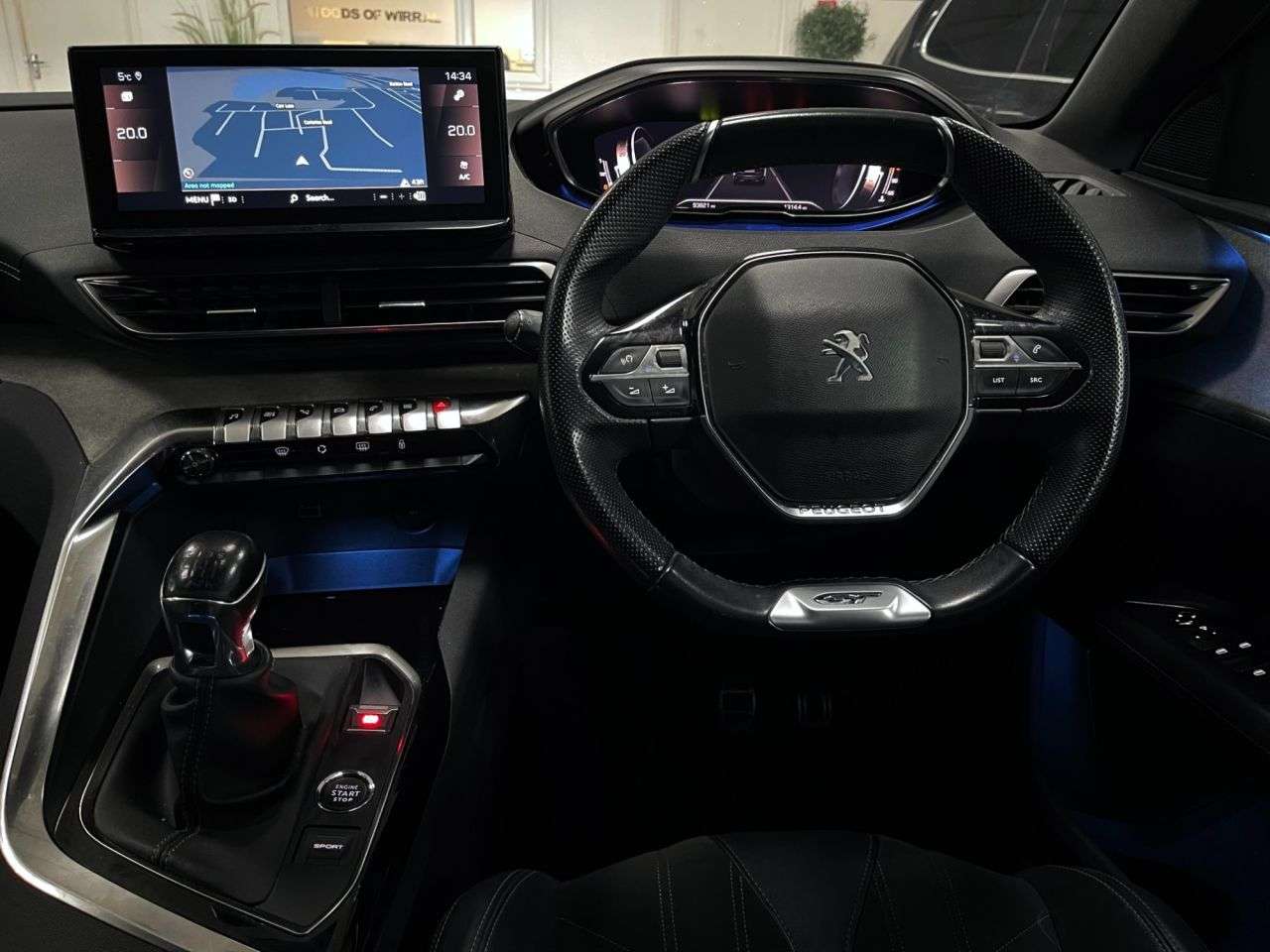 2020 PEUGEOT 3008 2020 PEUGEOT 3008