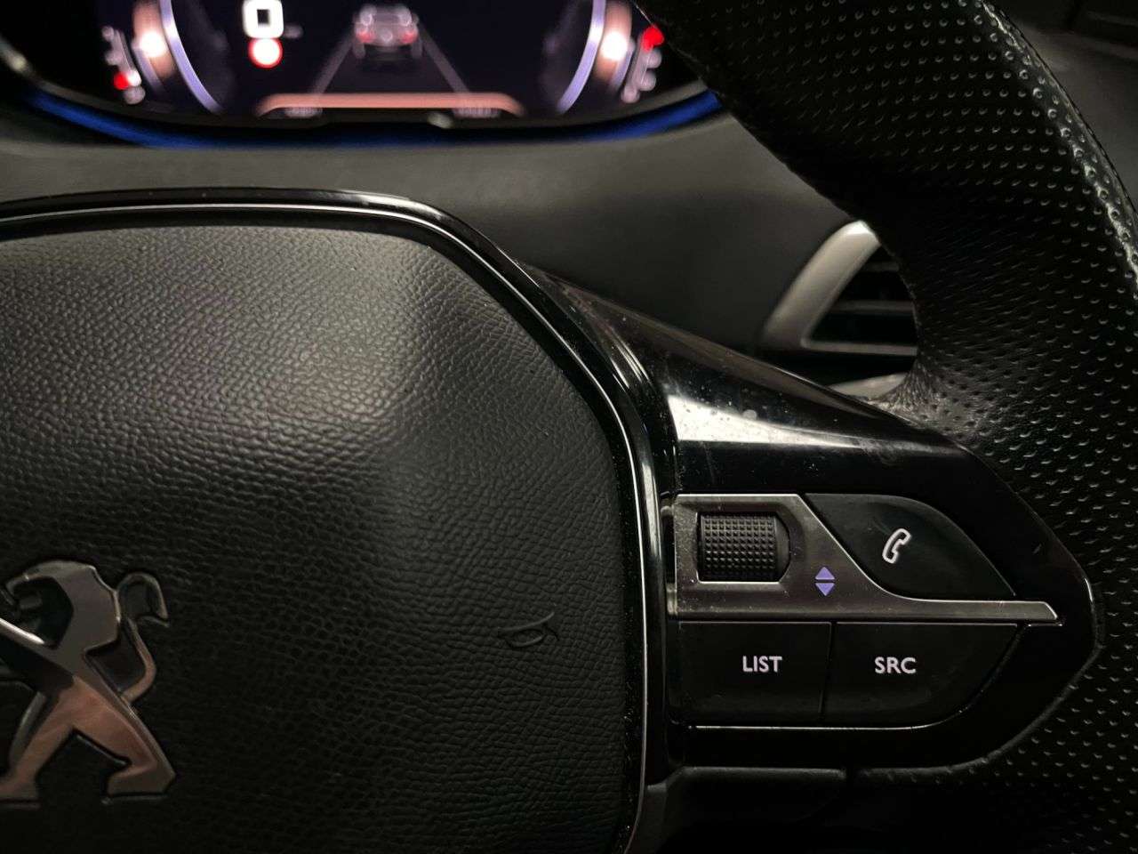 2020 PEUGEOT 3008 2020 PEUGEOT 3008