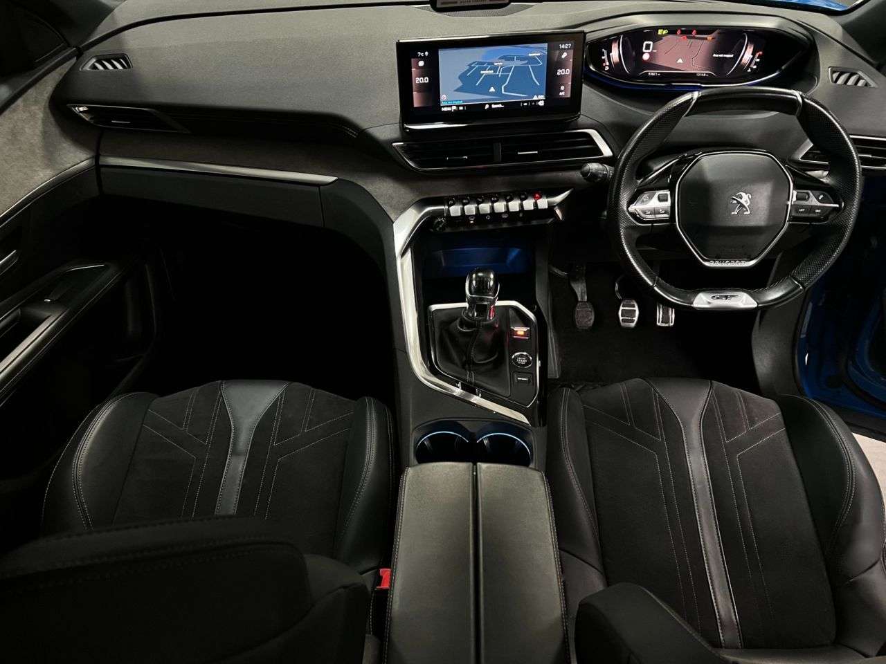 2020 PEUGEOT 3008 2020 PEUGEOT 3008