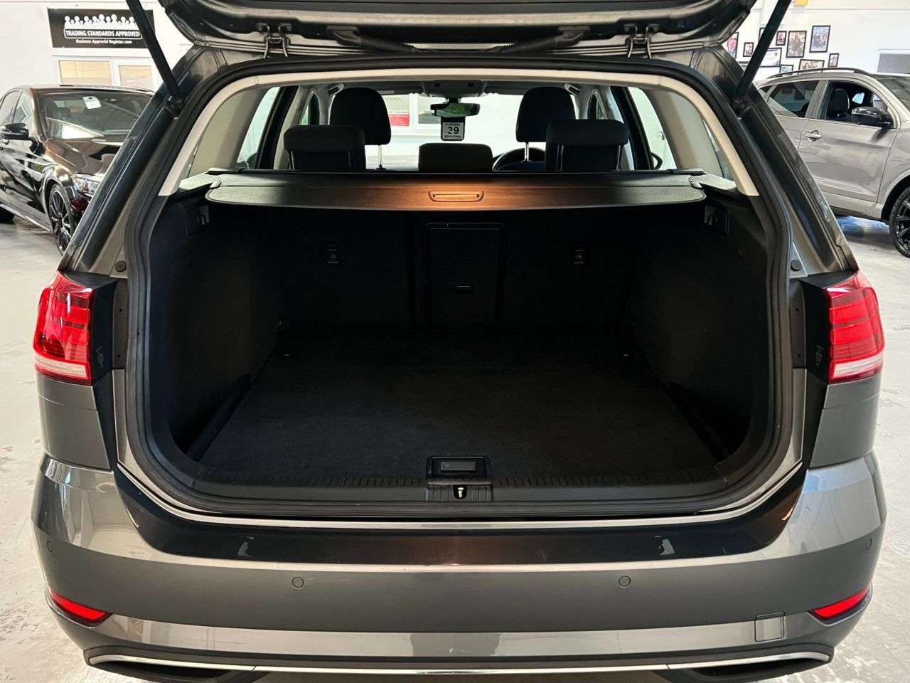 2018 VOLKSWAGEN GOLF 2018 VOLKSWAGEN GOLF