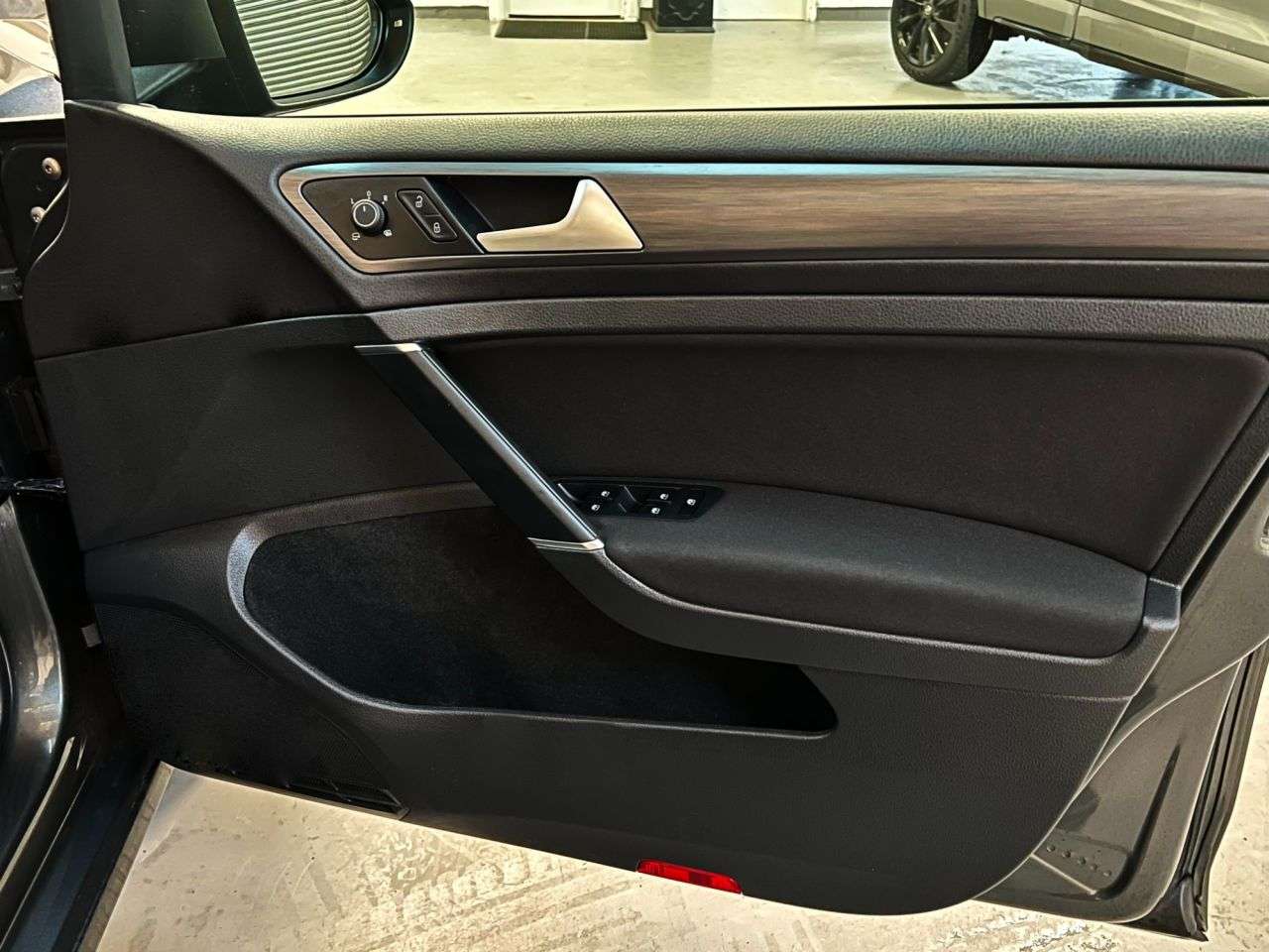 2018 VOLKSWAGEN GOLF 2018 VOLKSWAGEN GOLF