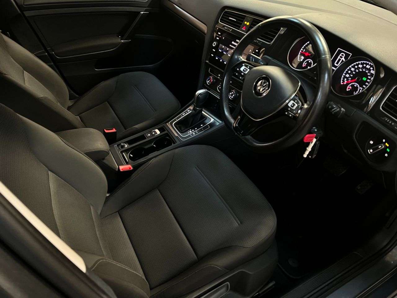 2018 VOLKSWAGEN GOLF 2018 VOLKSWAGEN GOLF