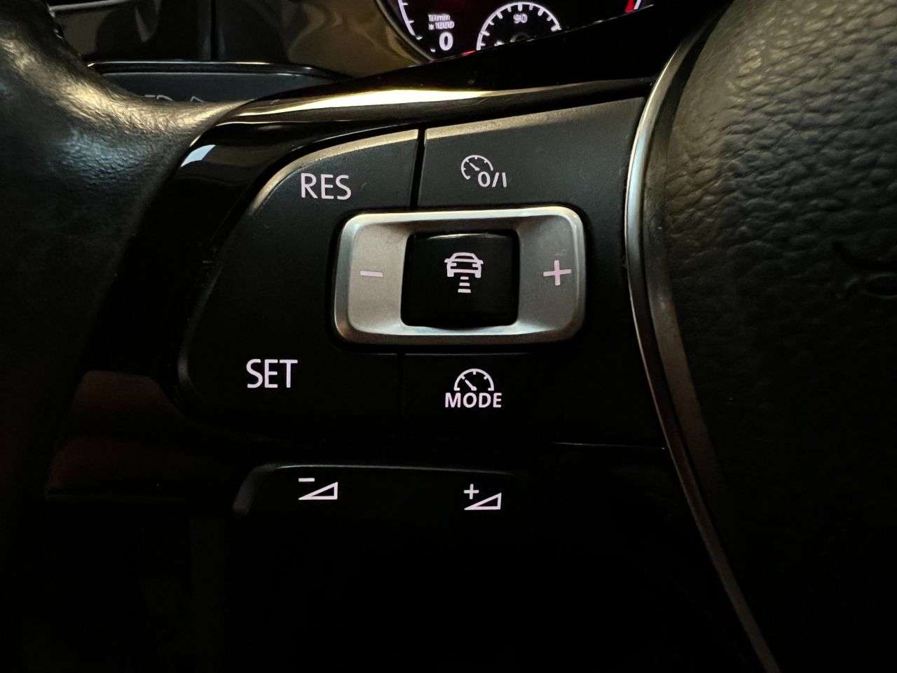 2018 VOLKSWAGEN GOLF 2018 VOLKSWAGEN GOLF