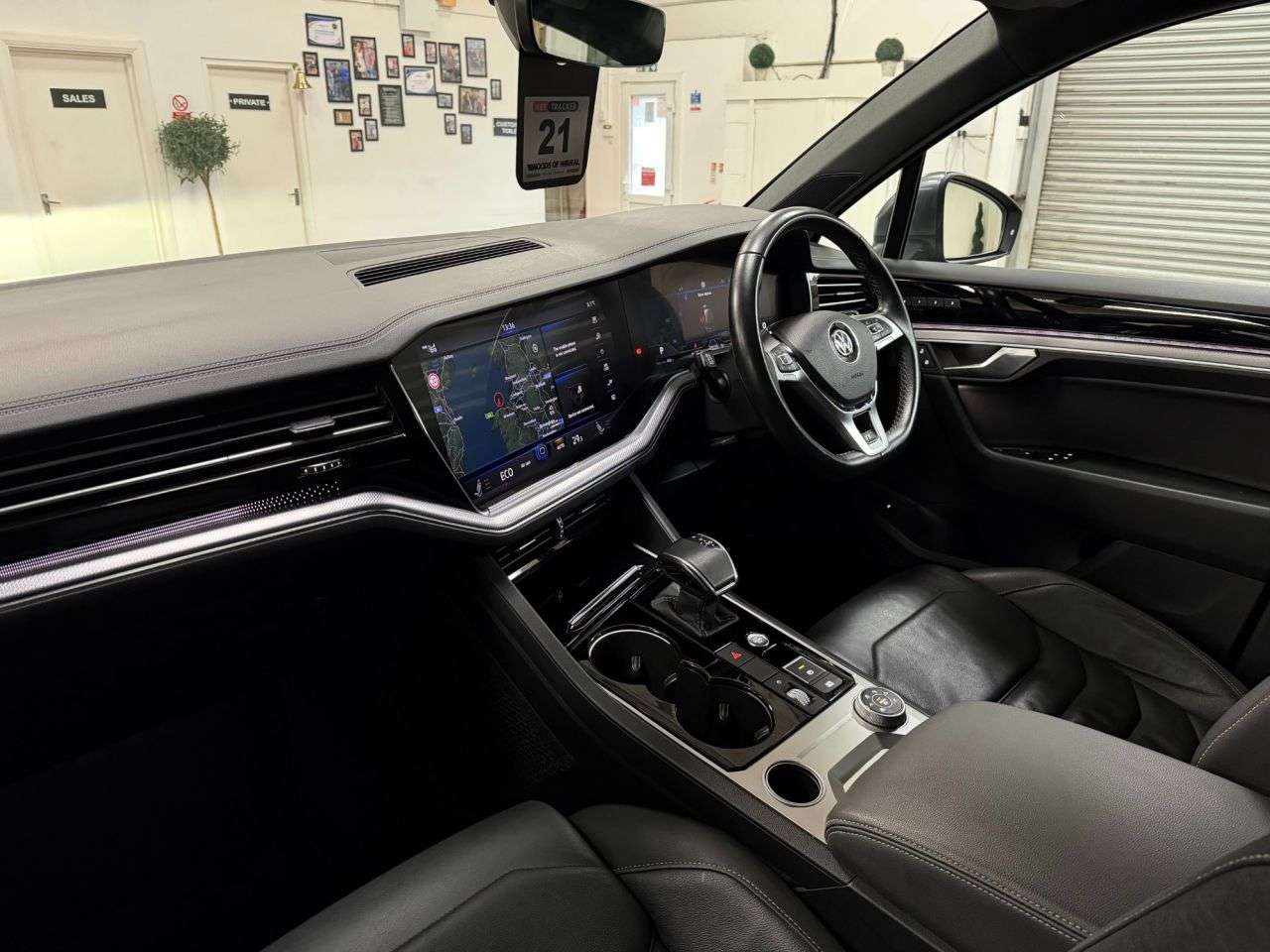 2020 VOLKSWAGEN TOUAREG 2020 VOLKSWAGEN TOUAREG