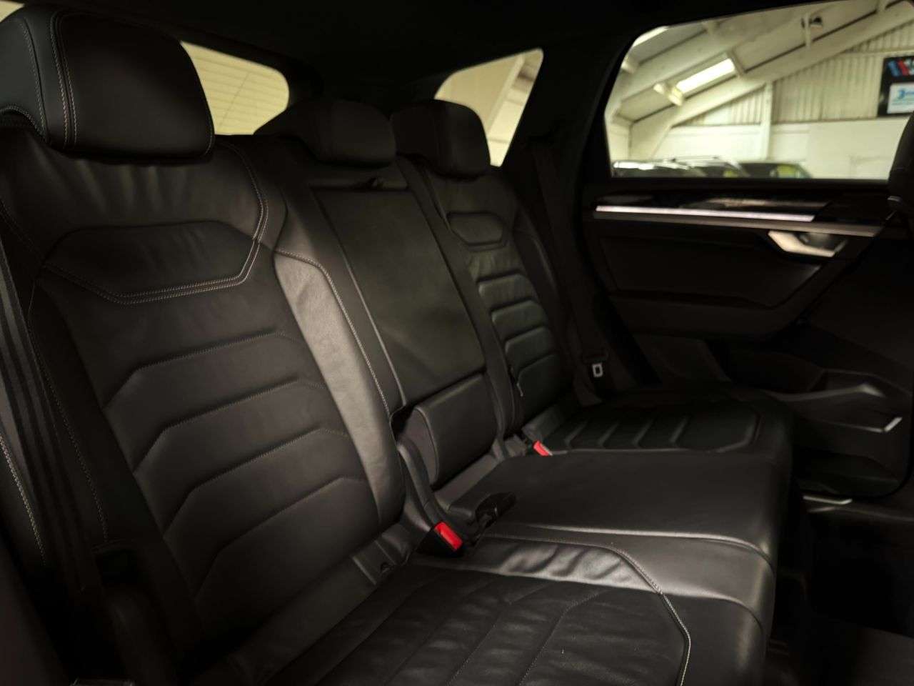 2020 VOLKSWAGEN TOUAREG 2020 VOLKSWAGEN TOUAREG