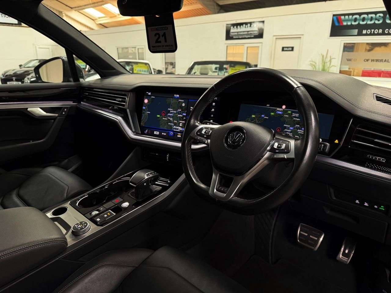 A 2020 VOLKSWAGEN TOUAREG 3.0 TDI V6 R-Line Tech SUV 5dr Diesel Tiptronic 4Motion Euro 6 (s/s) (286 p A 2020 VOLKSWAGEN TOUAREG 3.0 TDI V6 R-Line Tech SUV 5dr Diesel Tiptronic 4Motion Euro 6 (s/s) (286 p