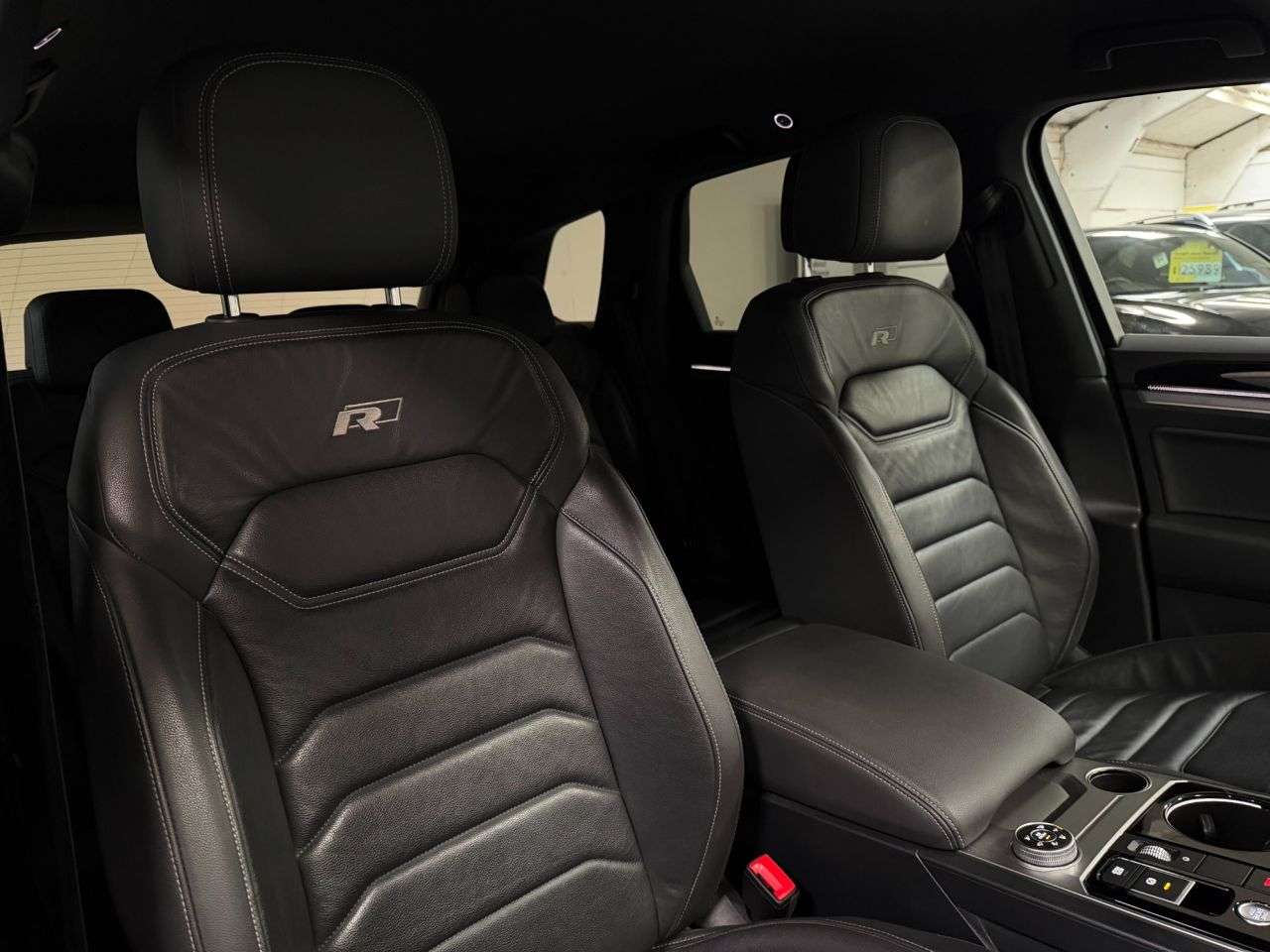 2020 VOLKSWAGEN TOUAREG 2020 VOLKSWAGEN TOUAREG