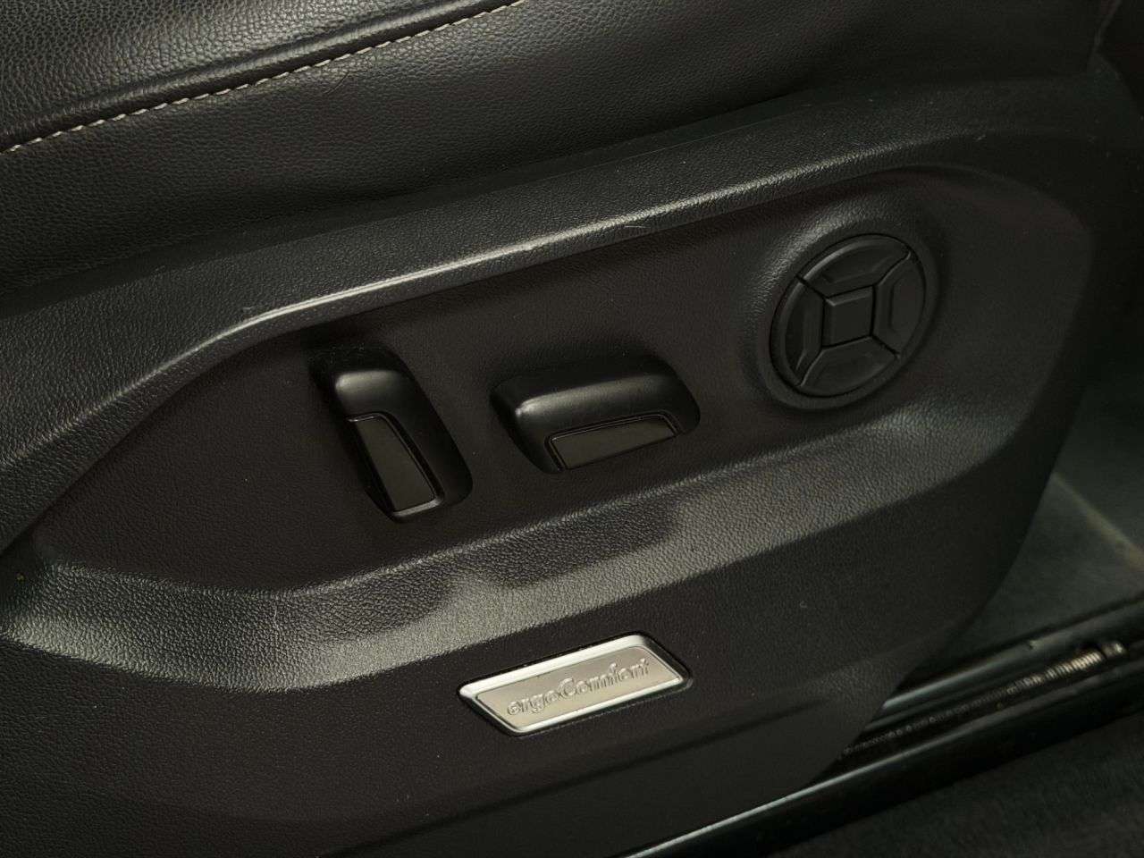 2020 VOLKSWAGEN TOUAREG 2020 VOLKSWAGEN TOUAREG