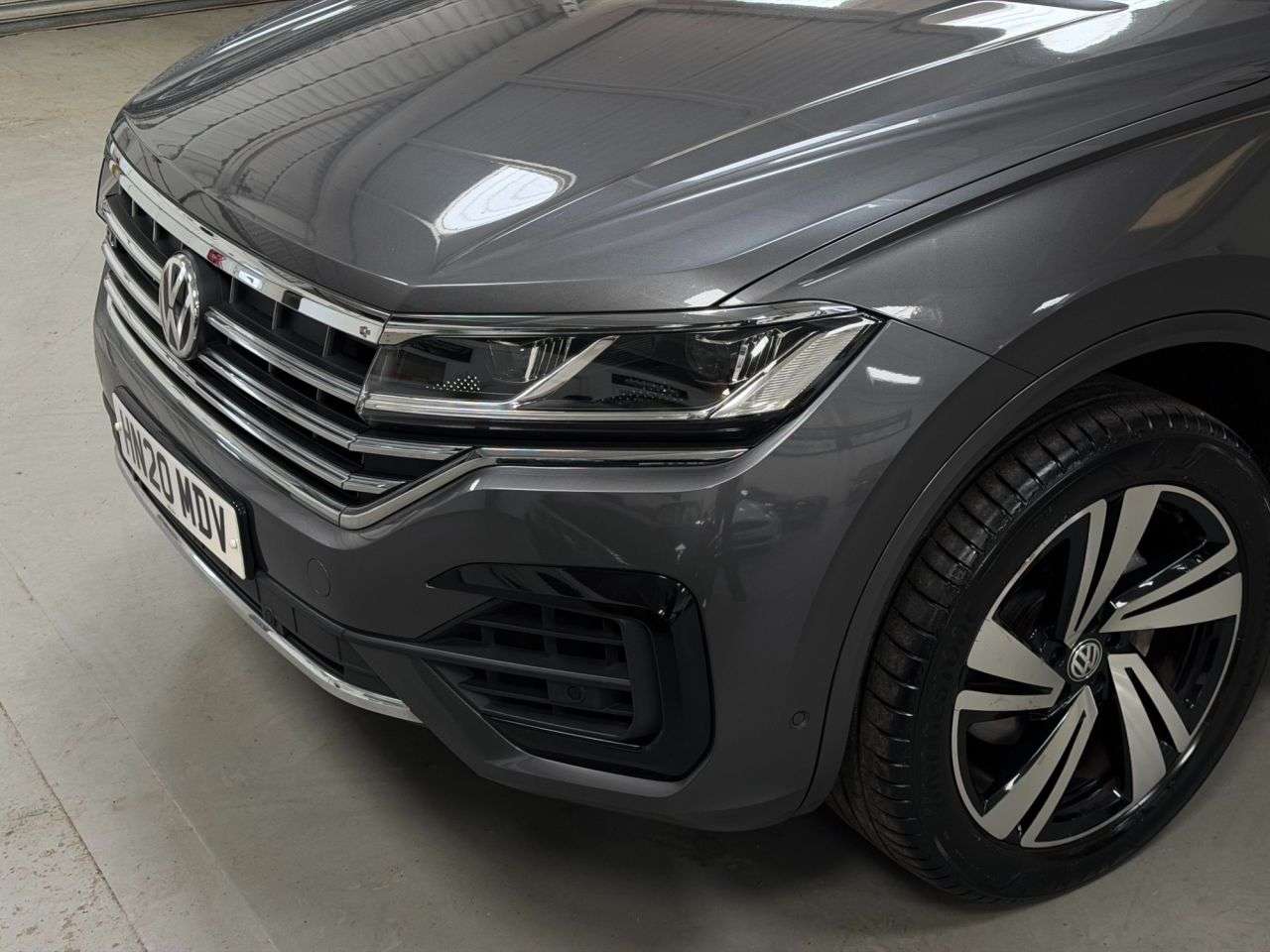 2020 VOLKSWAGEN TOUAREG 2020 VOLKSWAGEN TOUAREG