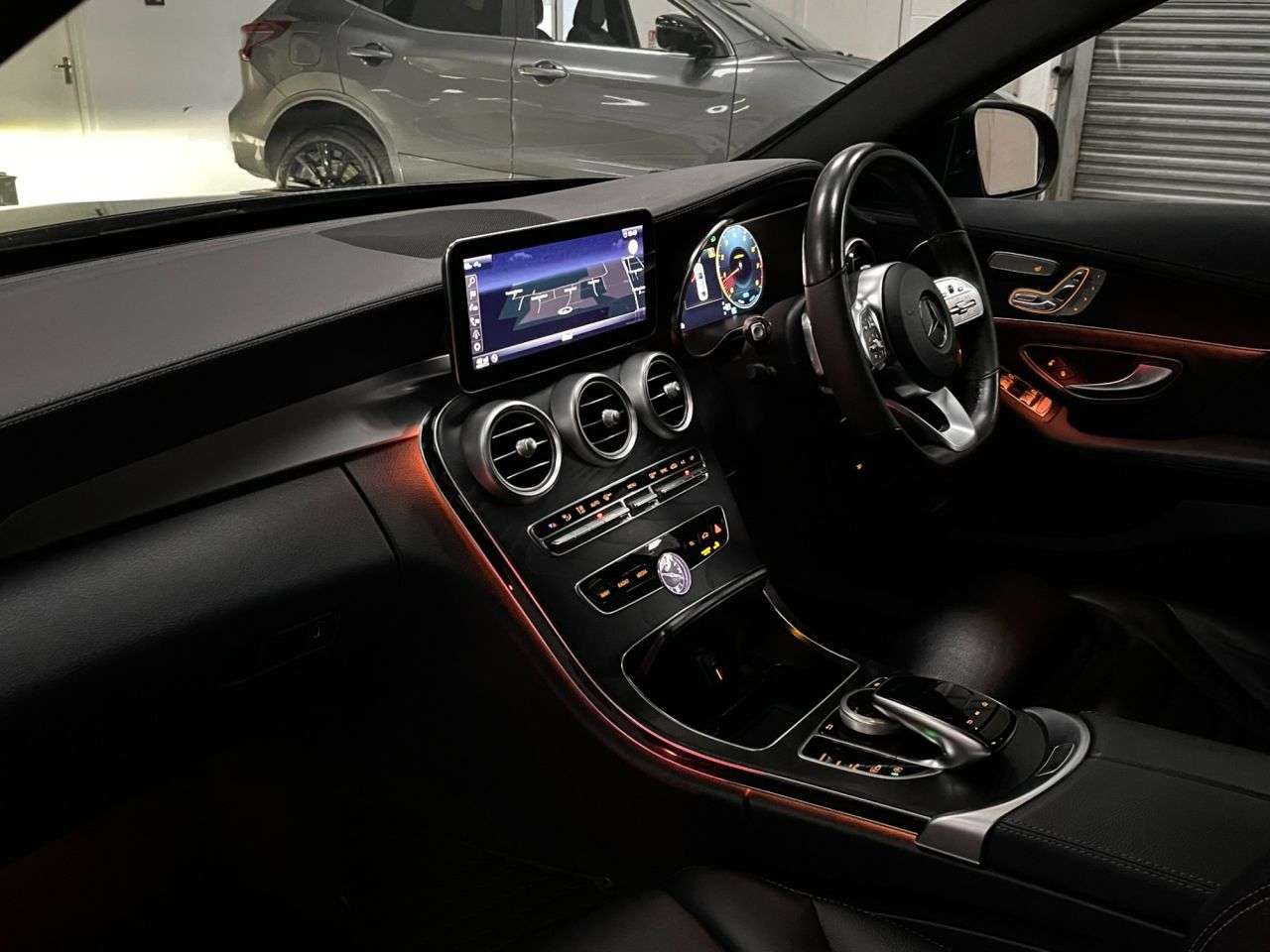 A 2020 MERCEDES-BENZ C-CLASS 1.5 C200 AMG Line Night Edition (Premium) Saloon 4dr Petrol G-Tronic+ Euro A 2020 MERCEDES-BENZ C-CLASS 1.5 C200 AMG Line Night Edition (Premium) Saloon 4dr Petrol G-Tronic+ Euro