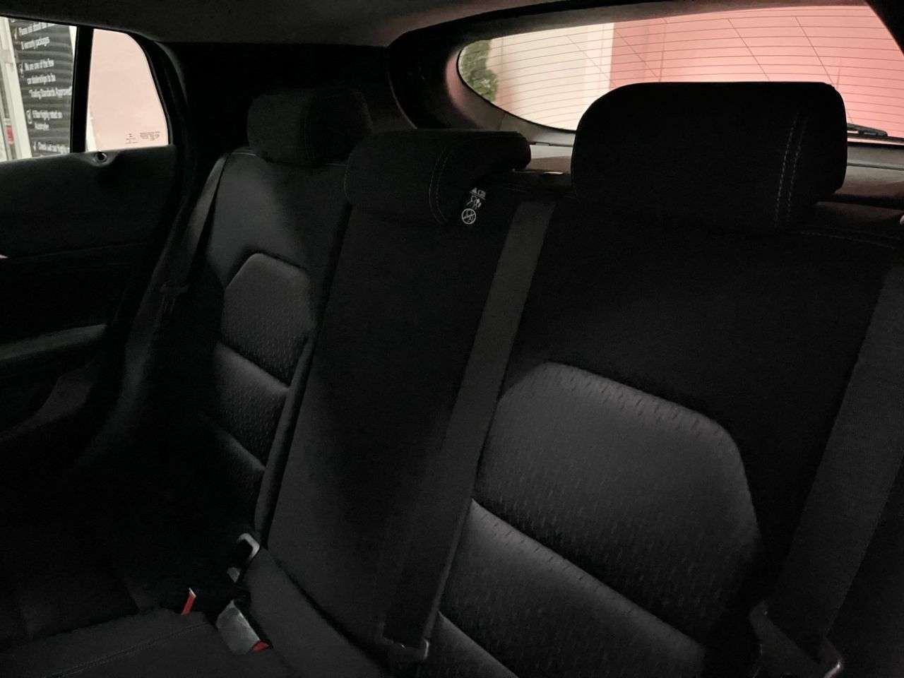 2017 INFINITI Q30 2017 INFINITI Q30