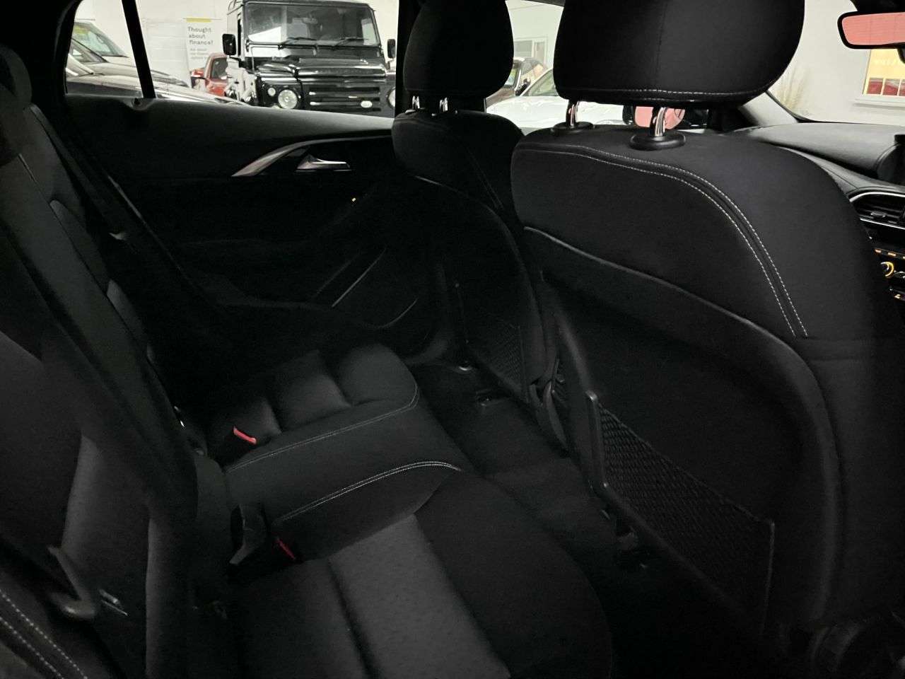 2017 INFINITI Q30 2017 INFINITI Q30