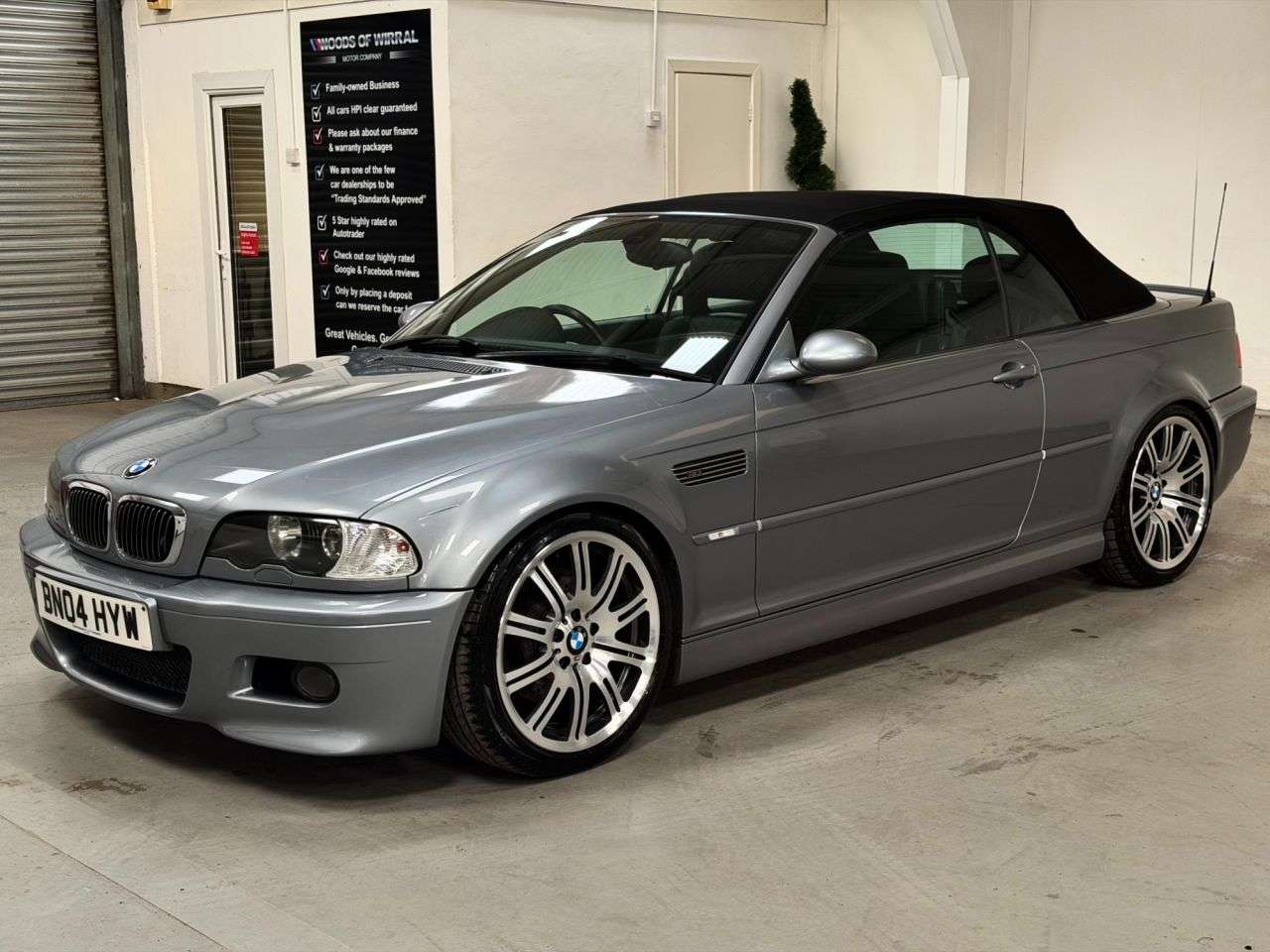 2004 BMW M3 2004 BMW M3