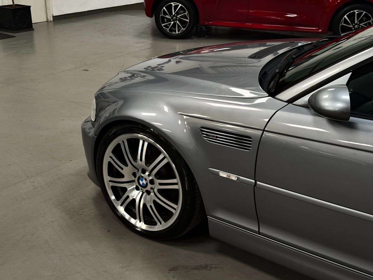 2004 BMW M3 2004 BMW M3