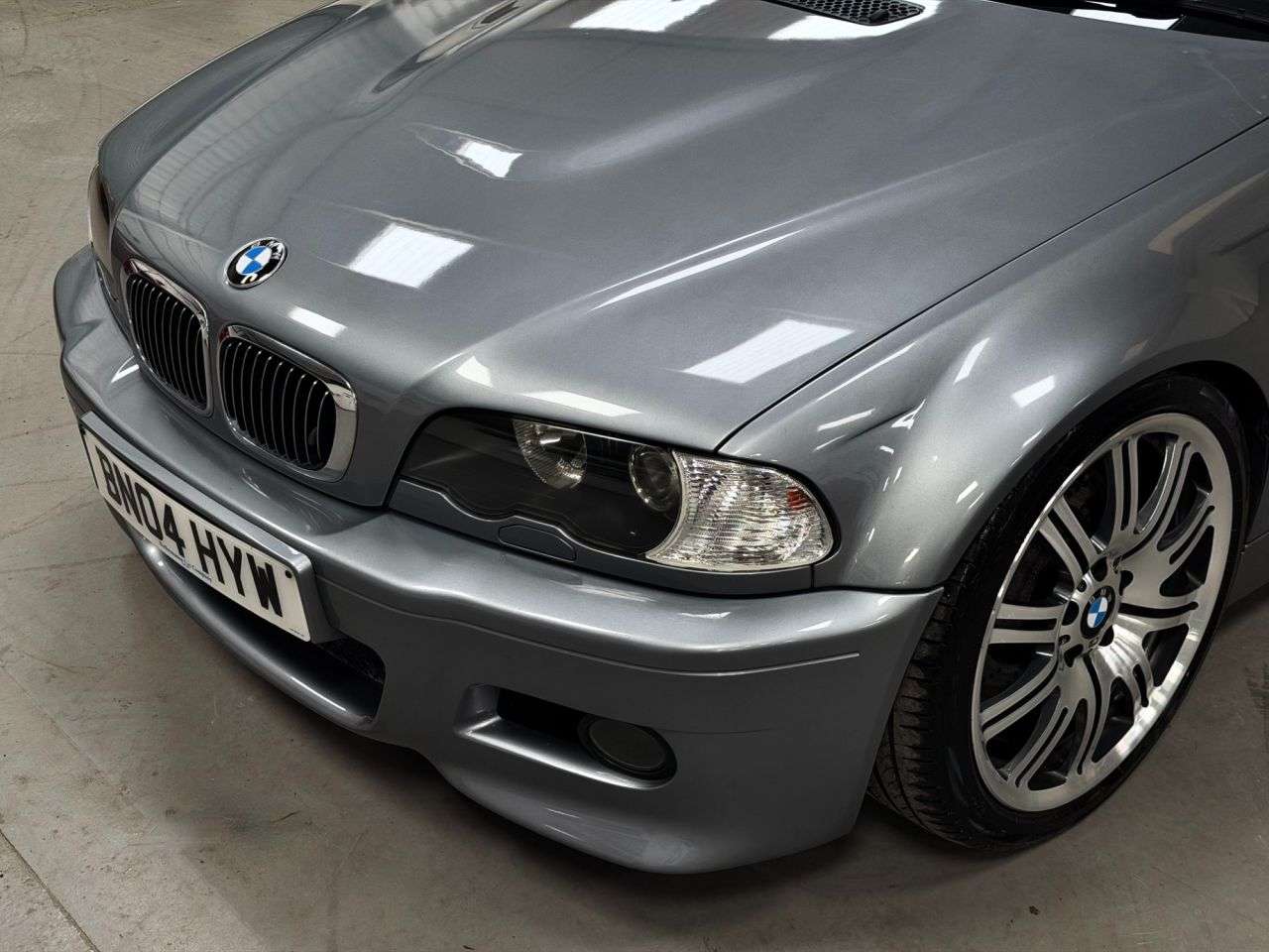 2004 BMW M3 2004 BMW M3