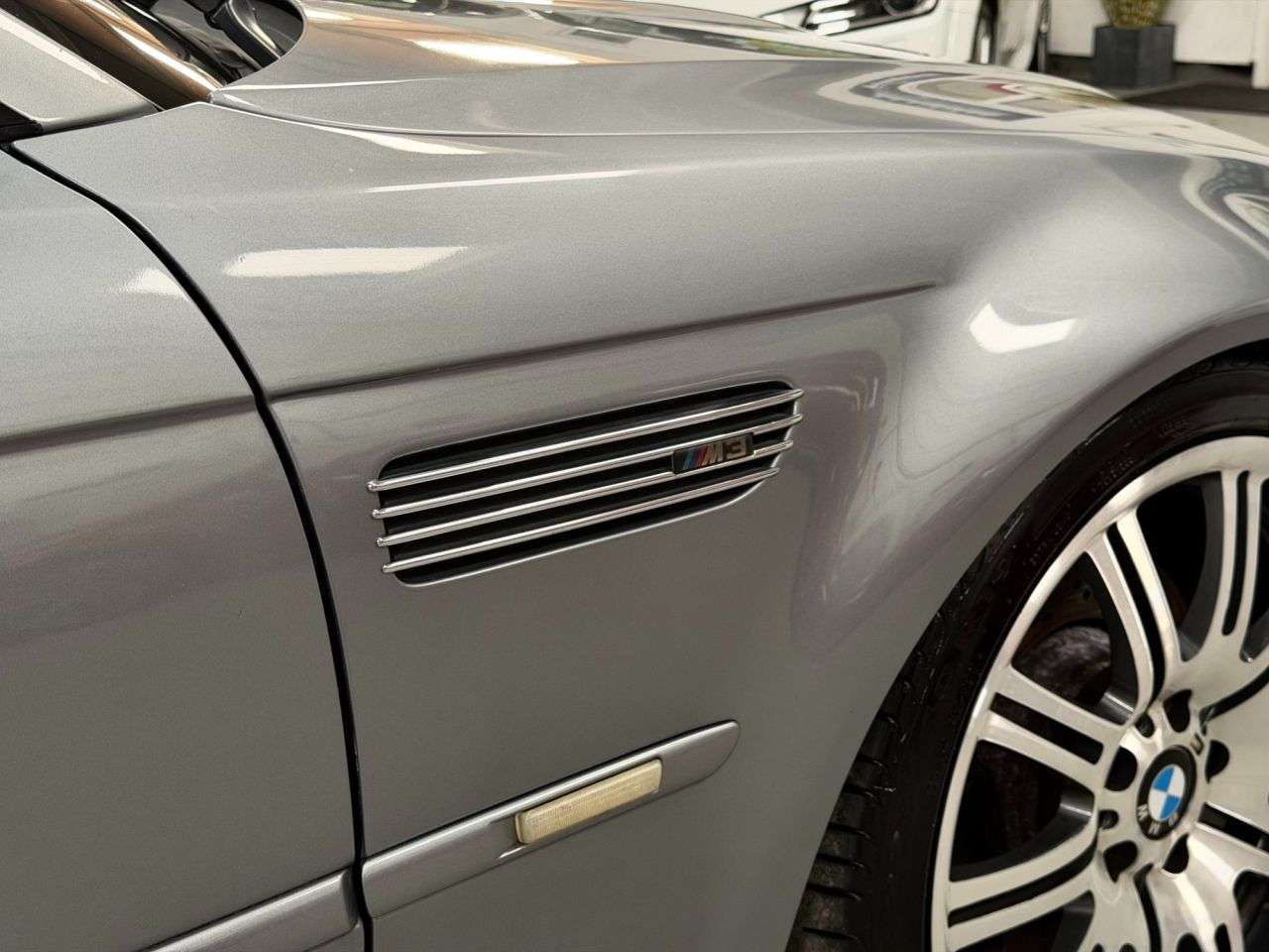 2004 BMW M3 2004 BMW M3