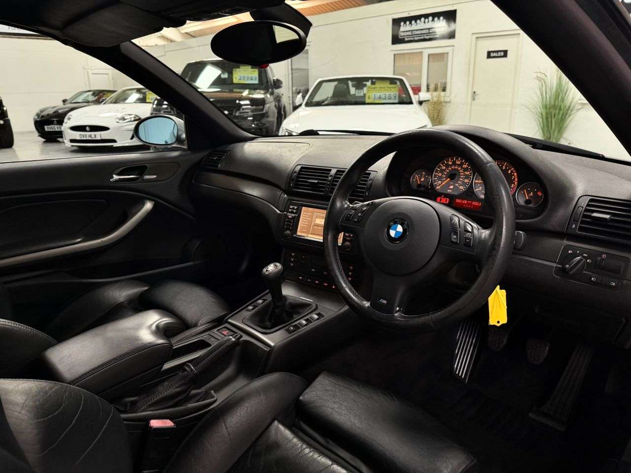 2004 BMW M3 2004 BMW M3