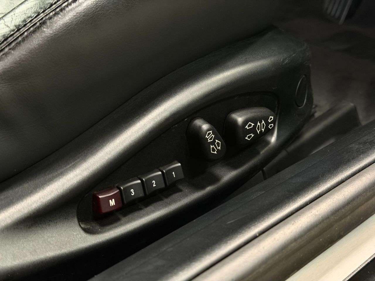 2004 BMW M3 2004 BMW M3