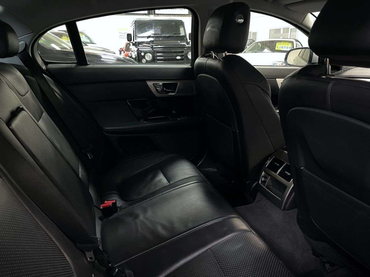 2012 JAGUAR XF 2012 JAGUAR XF