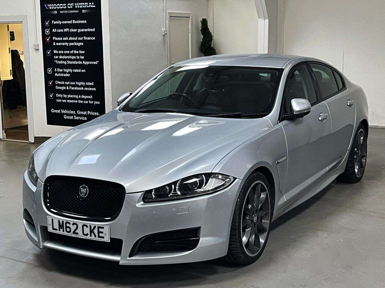 2012 JAGUAR XF 2012 JAGUAR XF