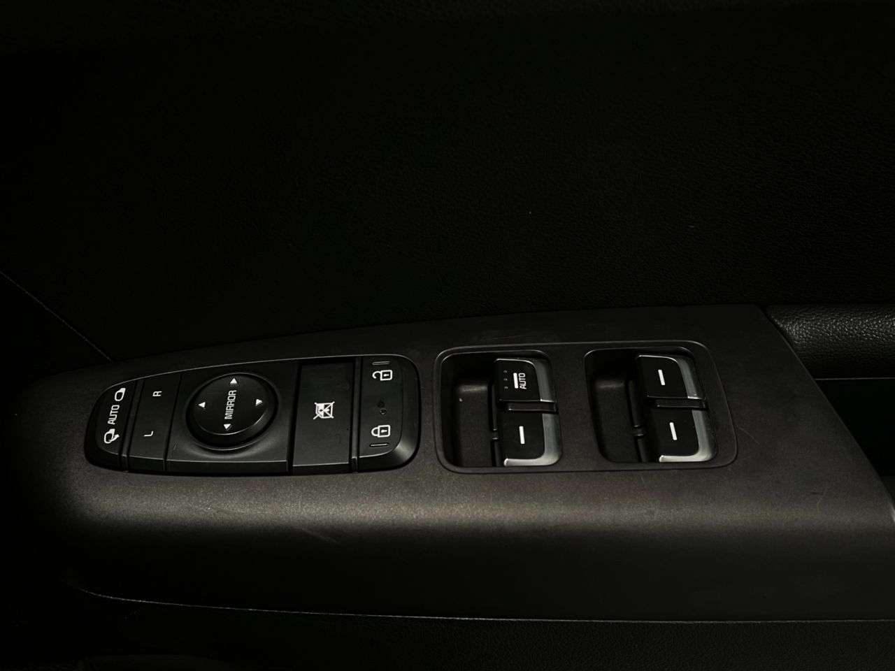 2021 KIA SPORTAGE 2021 KIA SPORTAGE