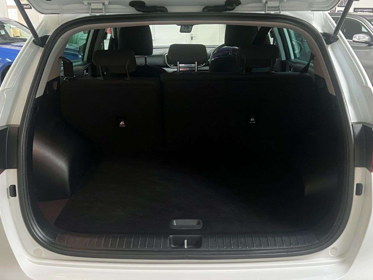 2021 KIA SPORTAGE 2021 KIA SPORTAGE