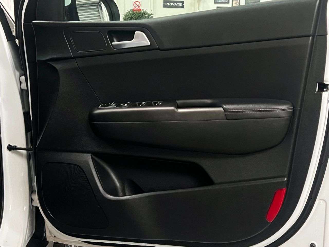 2021 KIA SPORTAGE 2021 KIA SPORTAGE