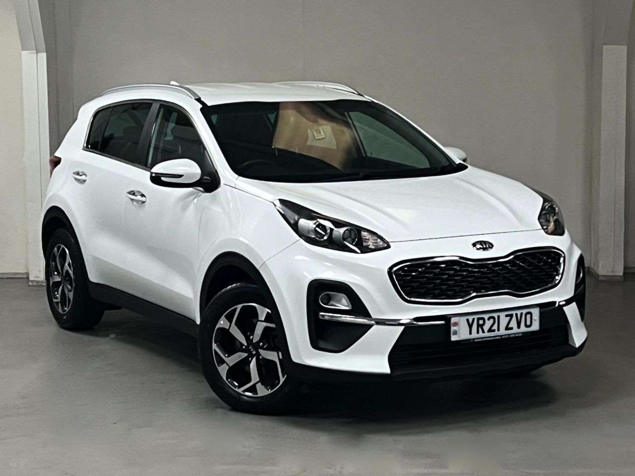 A 2021 KIA SPORTAGE 1.6 CRDi MHEV 2 SUV 5dr Diesel Hybrid Manual Euro 6 (s/s) (134 bhp) A 2021 KIA SPORTAGE 1.6 CRDi MHEV 2 SUV 5dr Diesel Hybrid Manual Euro 6 (s/s) (134 bhp)