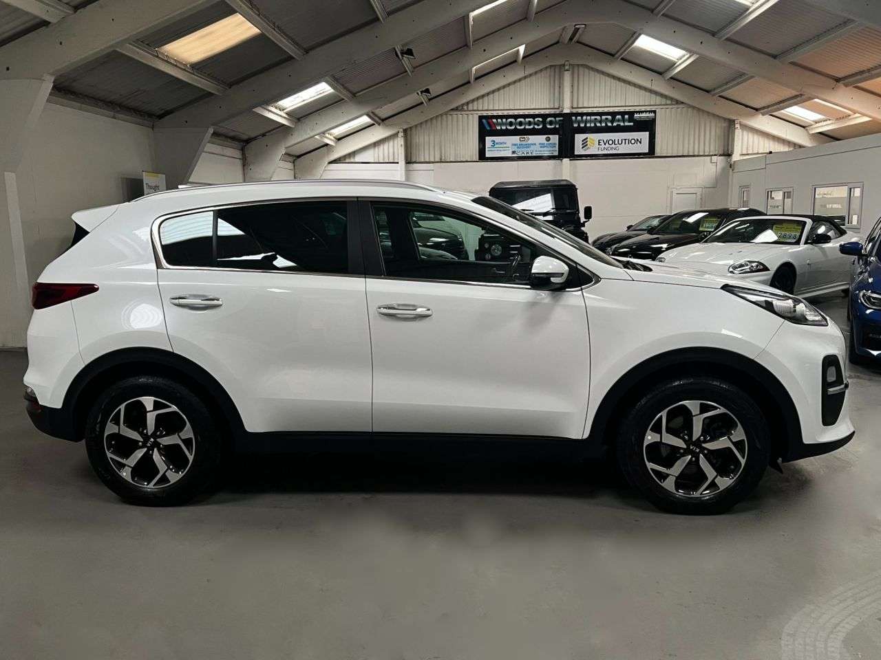 2021 KIA SPORTAGE 2021 KIA SPORTAGE