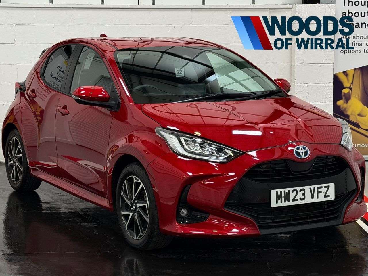 A 2023 TOYOTA YARIS 1.5 VVT-h Design Hatchback 5dr Petrol Hybrid E-CVT Euro 6 (s/s) (116 ps) A 2023 TOYOTA YARIS 1.5 VVT-h Design Hatchback 5dr Petrol Hybrid E-CVT Euro 6 (s/s) (116 ps)
