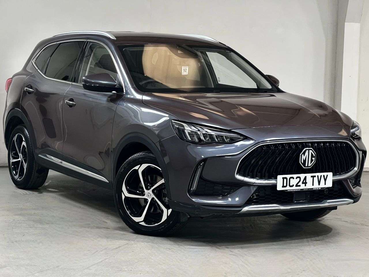 A 2024 MG MG HS 1.5 T-GDI Trophy SUV 5dr Petrol DCT Euro 6 (s/s) (162 ps) A 2024 MG MG HS 1.5 T-GDI Trophy SUV 5dr Petrol DCT Euro 6 (s/s) (162 ps)